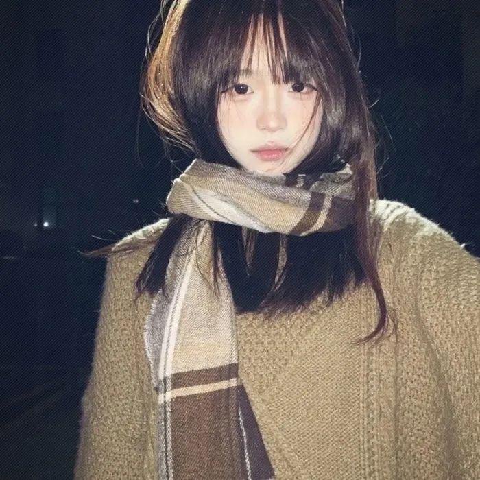 月亮中的亚马逊女人